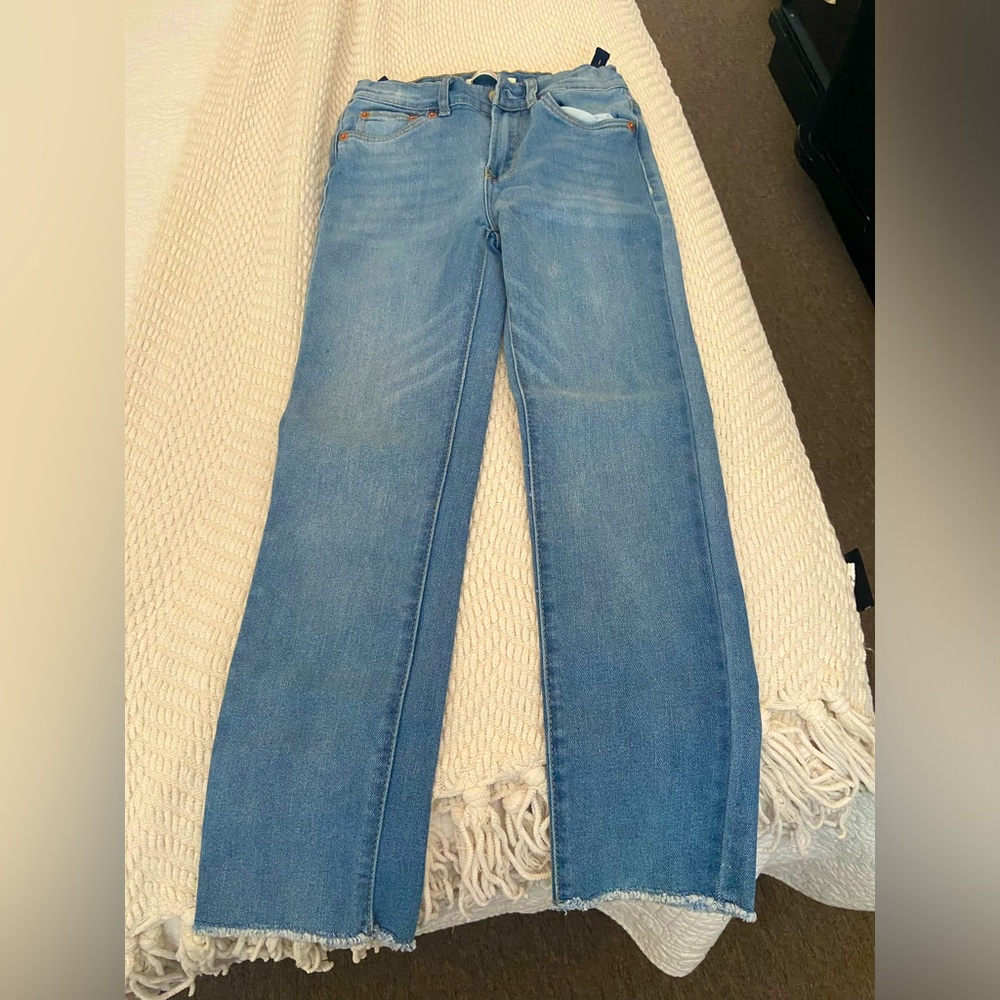 Girls LEVI’S jeans